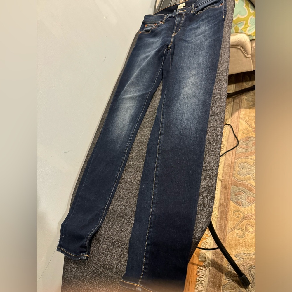 Very nice clean jeans